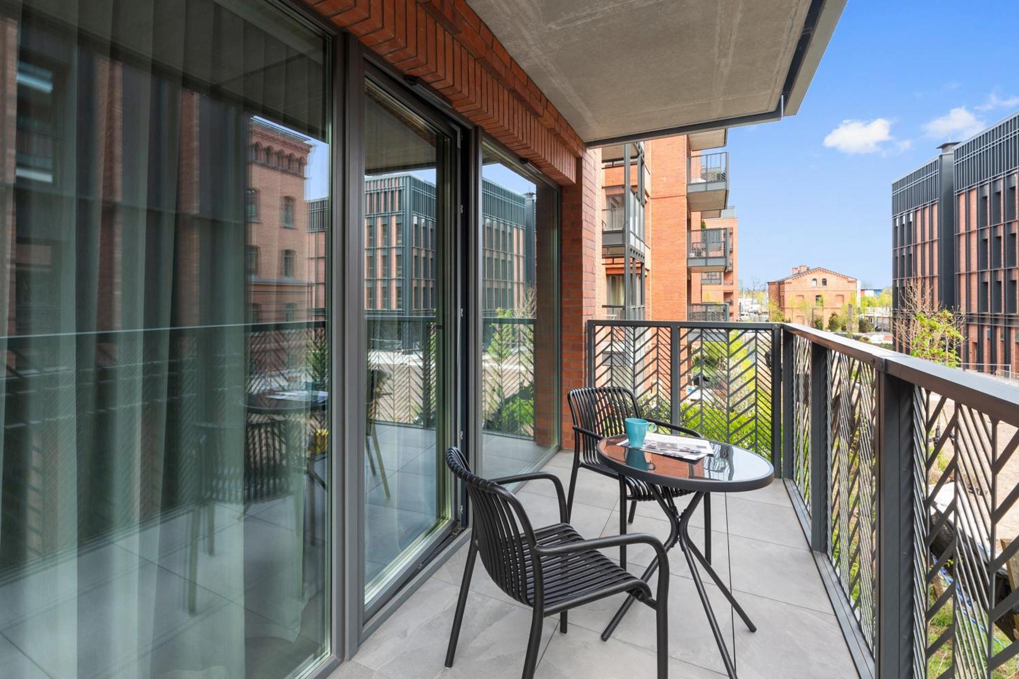 Scala City Center Apartments With Parking By Lion Apartments 格但斯克 外观 照片