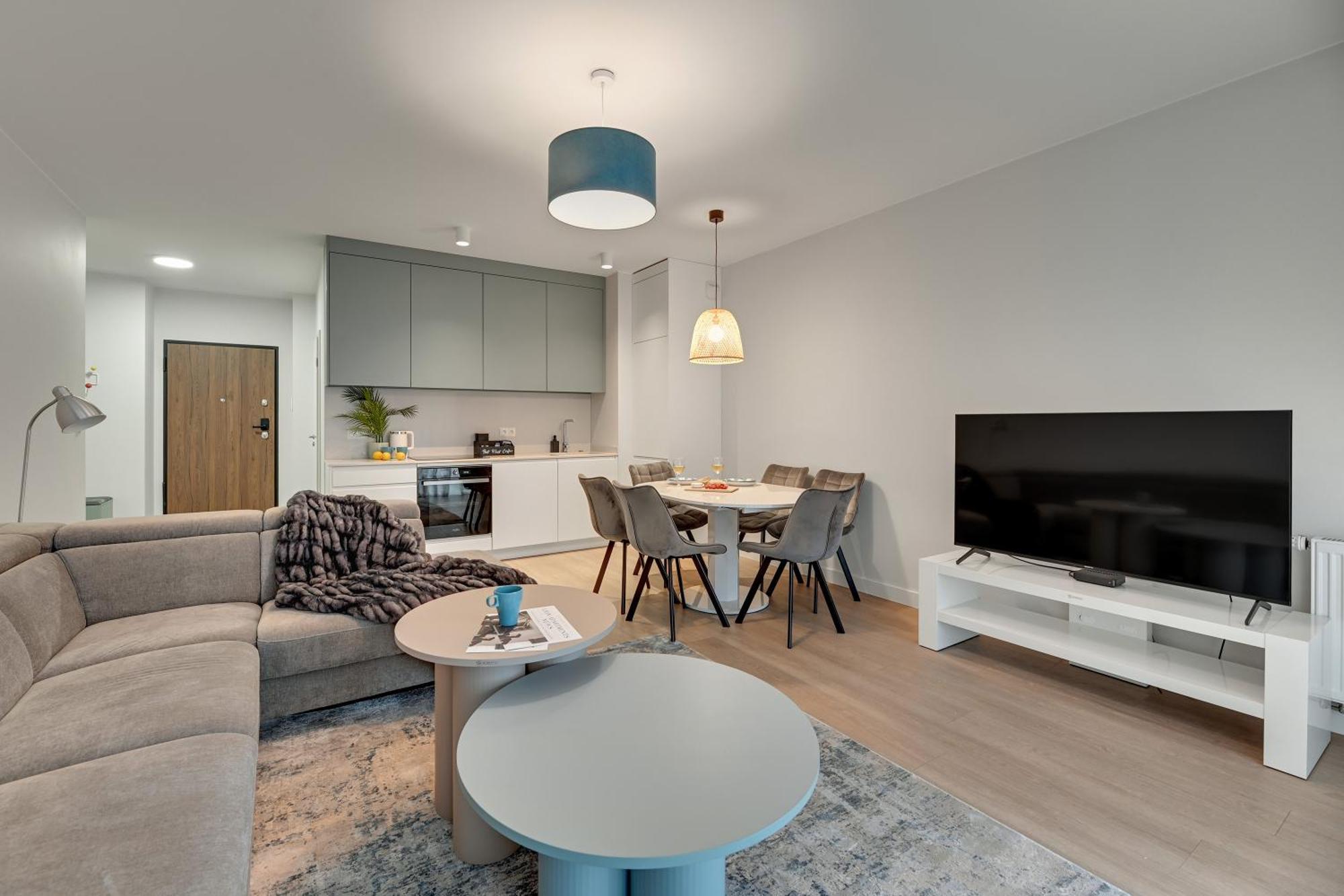 Scala City Center Apartments With Parking By Lion Apartments 格但斯克 外观 照片
