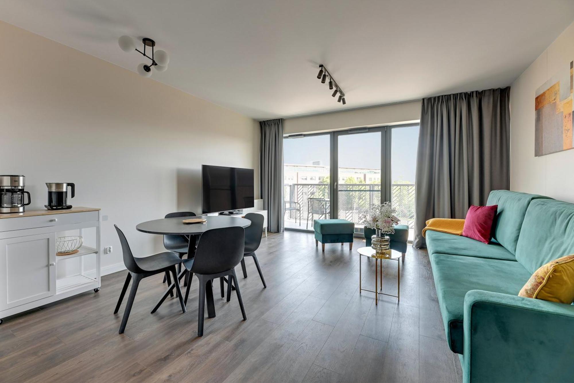 Scala City Center Apartments With Parking By Lion Apartments 格但斯克 外观 照片