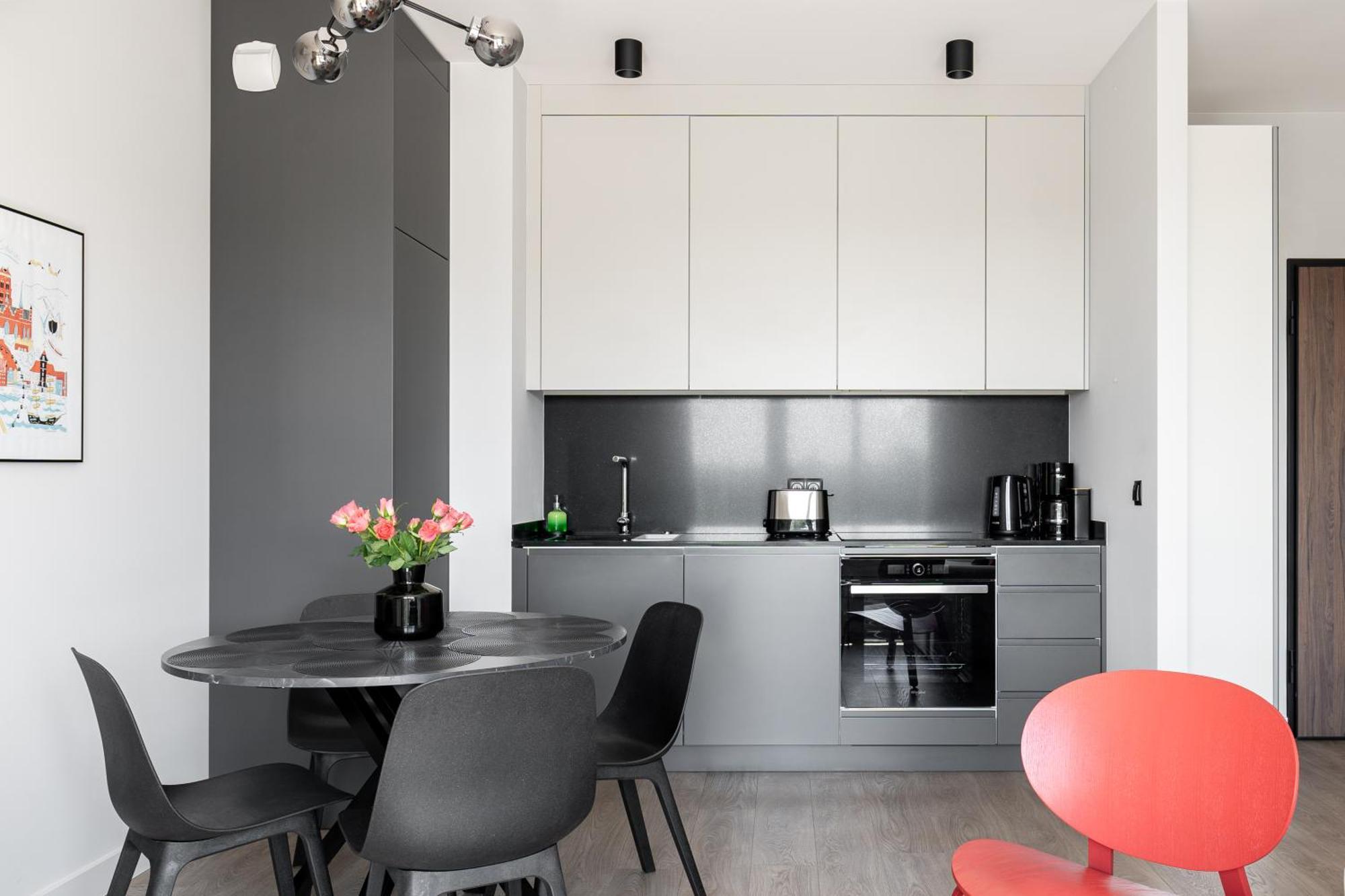 Scala City Center Apartments With Parking By Lion Apartments 格但斯克 外观 照片