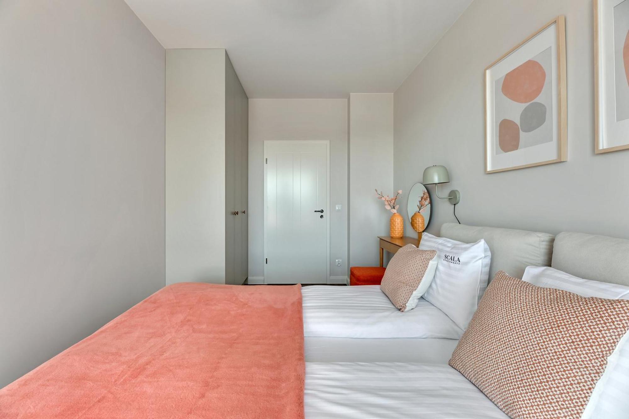 Scala City Center Apartments With Parking By Lion Apartments 格但斯克 外观 照片