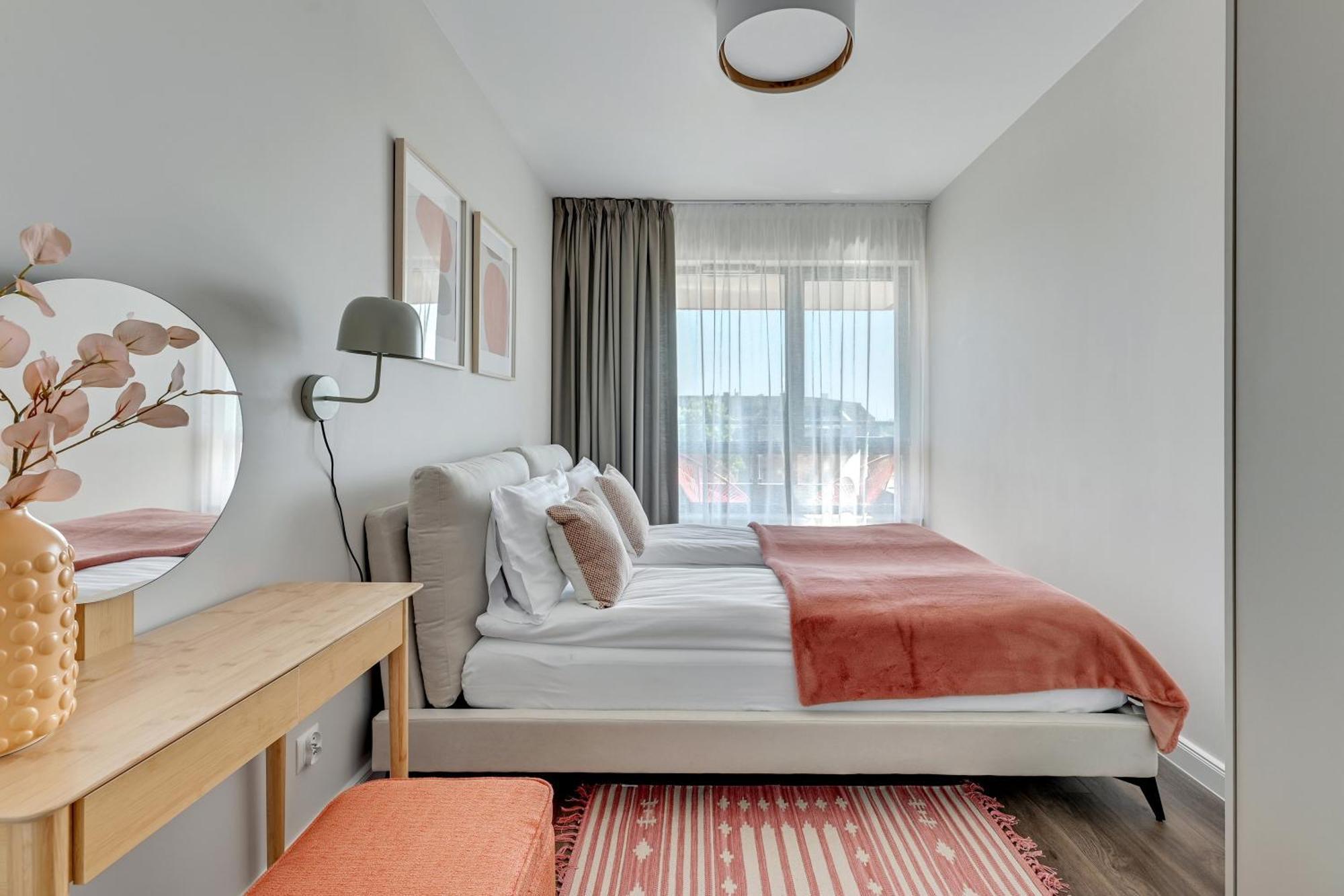 Scala City Center Apartments With Parking By Lion Apartments 格但斯克 外观 照片