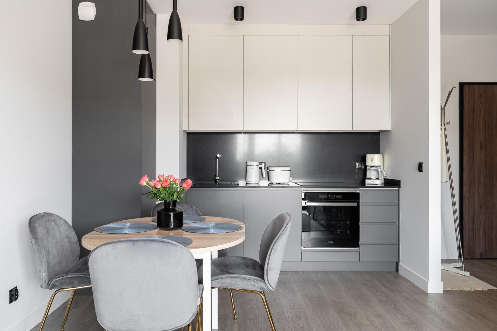 Scala City Center Apartments With Parking By Lion Apartments 格但斯克 外观 照片